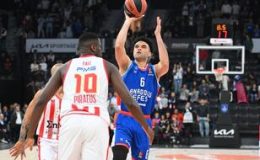 Anadolu Efes, 15 sayıdan geri döndü!